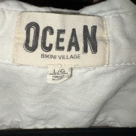 Ocean by Bikini Village White Women's Button Down Linen Blend Shirt - Picture 5 of 10